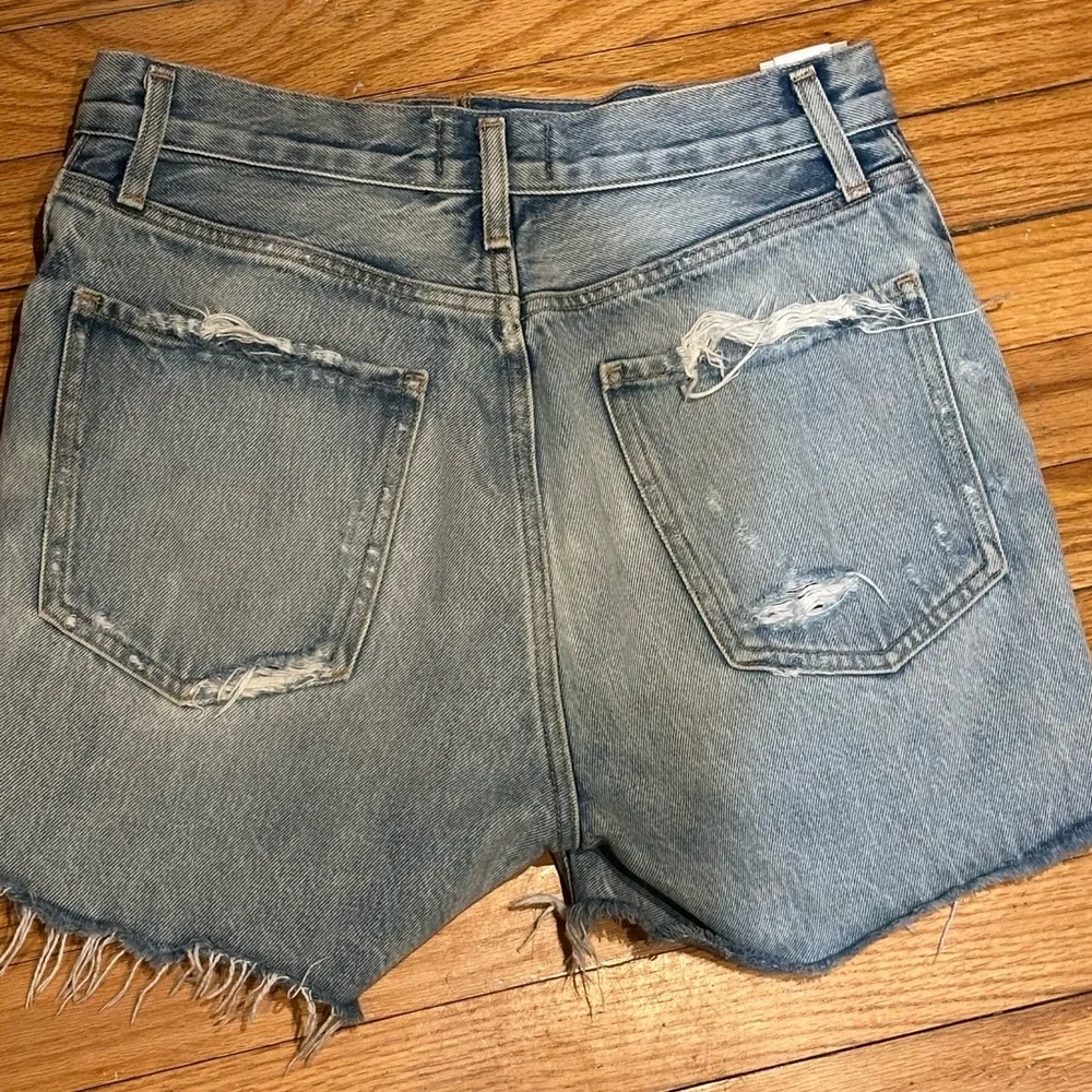 AGOLDE Dee Ultra High Rise Shorts (Ricochet wash) - Picture 3 of 7